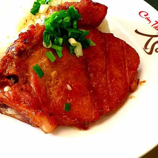 Hình ảnh Cơm sườn cốt lết nướng