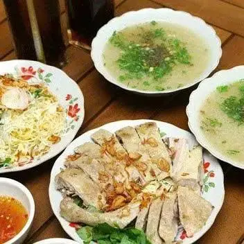 Hình ảnh Gỏi vịt - cháo huyết - 1 người ăn
