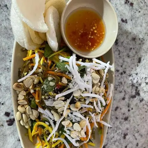 Hình ảnh Gỏi cá cơm