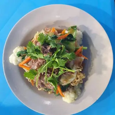 Hình ảnh Mì giòn xào bò