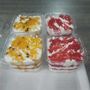 Hình ảnh Bánh kem mứt dâu