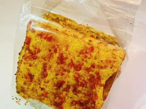 Hình ảnh Bánh tráng sa tế tôm - bịch