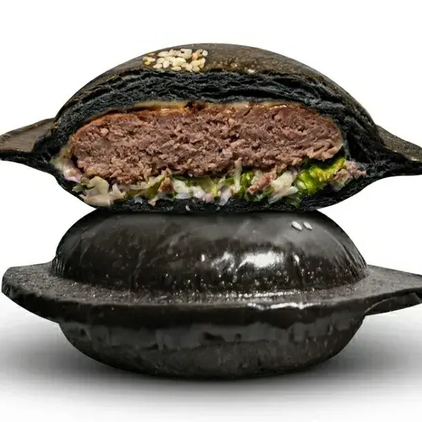 Hình ảnh Burger Đĩa bay ĐEN Bò