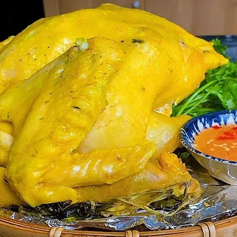 Hình ảnh Gà ủ muối hoa tiêu 1 con(chặt sẳn+ăn lạnh)