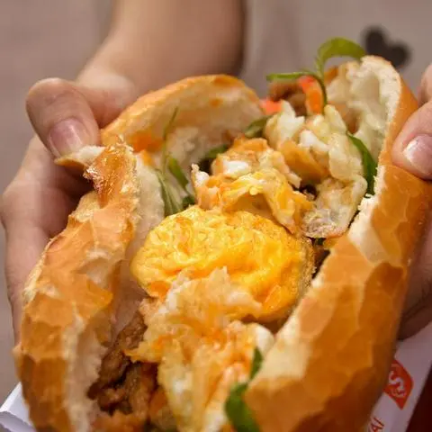 Hình ảnh Bánh mì 2 trứng