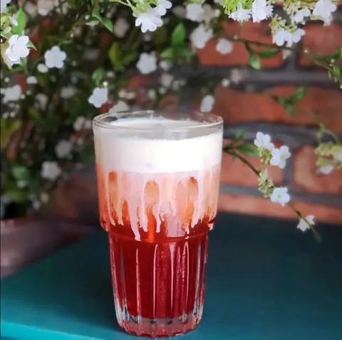 Hình ảnh Trà dâu machiato