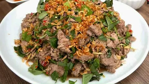 Hình ảnh Gỏi bò tái chanh