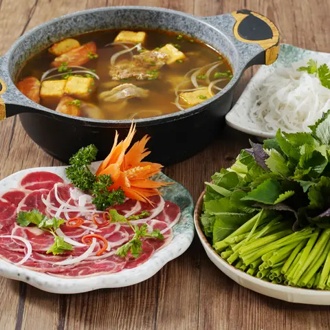 Hình ảnh Lẩu Riêu Cua Bắp Bò Sườn Sụn