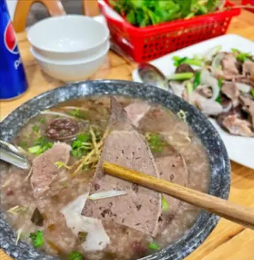 Hình ảnh Cháo lòng - 2 cây quẩy