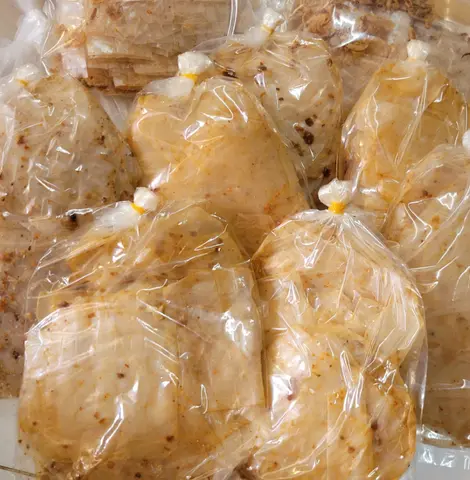 Hình ảnh Bánh tráng muối nhuyễn