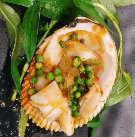 Hình ảnh Combo 2 sò dương vàng cồ nướng tiêu xanh