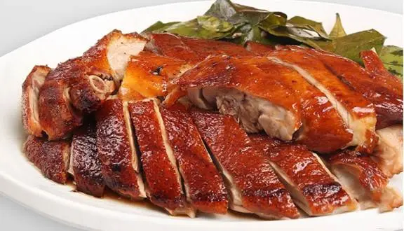 Hình ảnh Vịt nướng lá mắc mật - nửa con