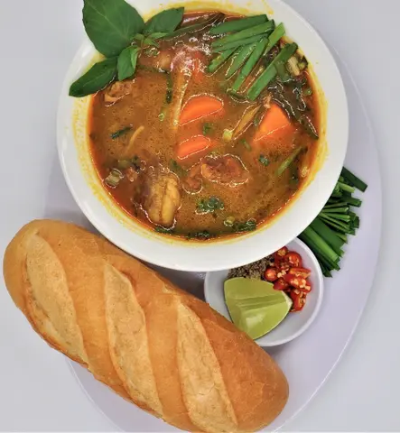 Hình ảnh Bánh mì bò kho