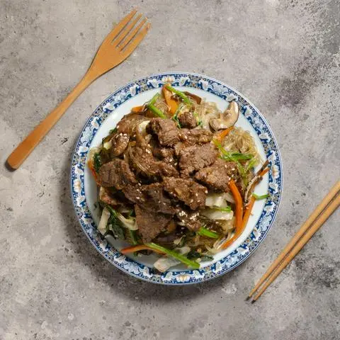 Hình ảnh Miến trộn Hàn Quốc