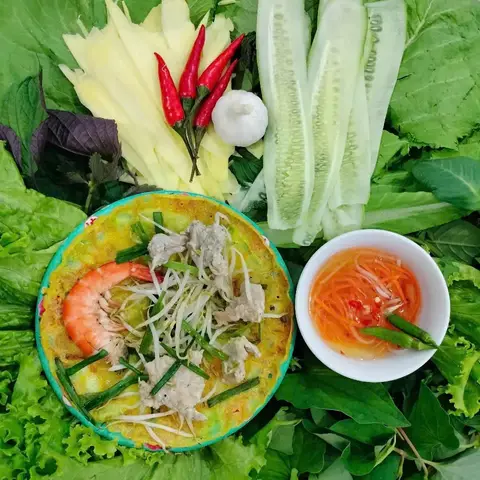 Hình ảnh Bánh xèo tôm - thịt heo siêu giòn