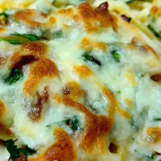Hình ảnh Mì Ý bacon sốt kem phô mai đút lò