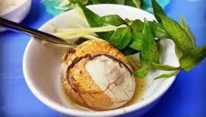 Hình ảnh Trứng lộn 1 quả (có rau răm)
