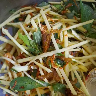 Hình ảnh Gỏi xoài khô mực