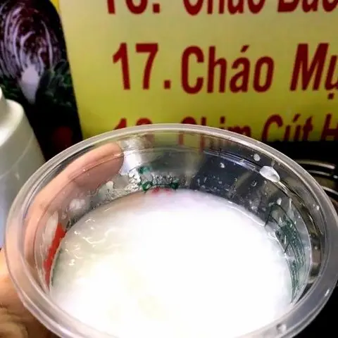 Hình ảnh Cháo trắng không có thức ăn