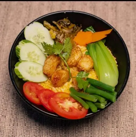 Hình ảnh Cơm chiên tỏi trứng