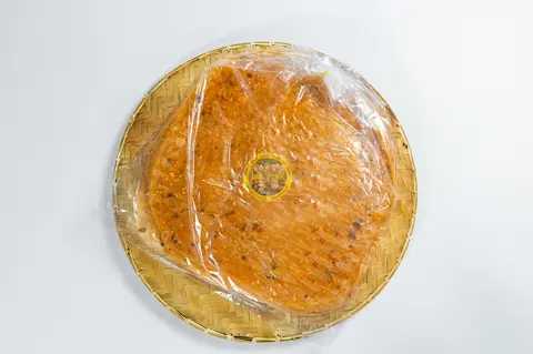 Hình ảnh Bánh tráng dẻo me chua cay