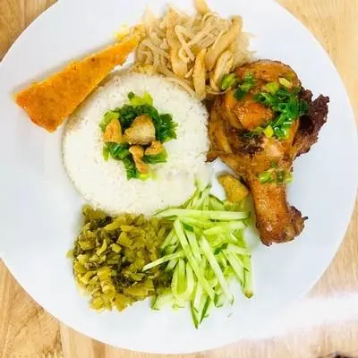 Hình ảnh Cơm đùi gà - chả