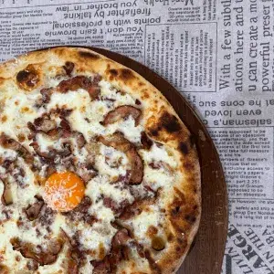 Hình ảnh Pizza cabonara - Cabonara sourdough pizza