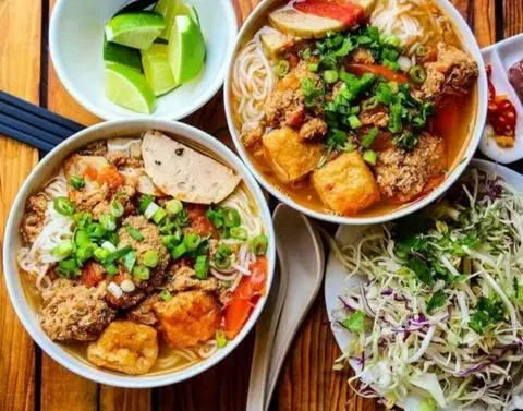 Hình ảnh Bún riêu cua - chả