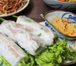 Hình ảnh Gỏi cuốn tôm tai heo