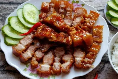 Hình ảnh Ba rọi chiên giòn