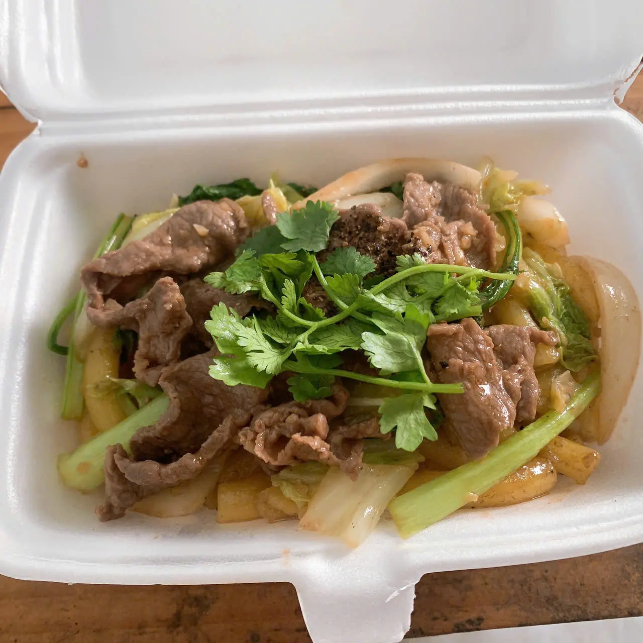 Hình ảnh Nui xào bò