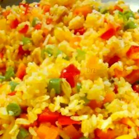 Hình ảnh Cơm chiên dương châu