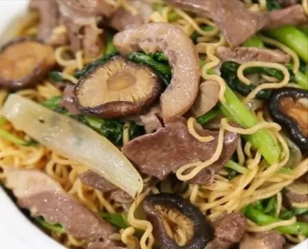 Hình ảnh Mì tươi tim + lưỡi thơm ngon