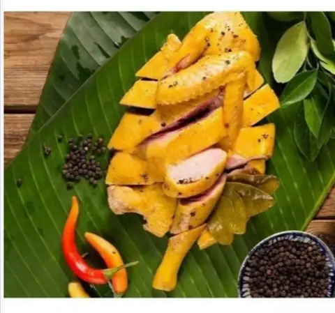 Hình ảnh Gà ủ muối 1/2 con - 1 Pepsi ko kèm đá