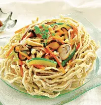 Hình ảnh Mì xào giòn chay