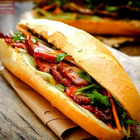 Hình ảnh Bánh Mì Xá Xíu 38