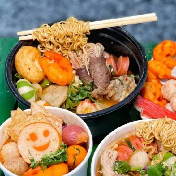 Hình ảnh Combo lẩu thập cẩm - khoai môn latte nhỏ