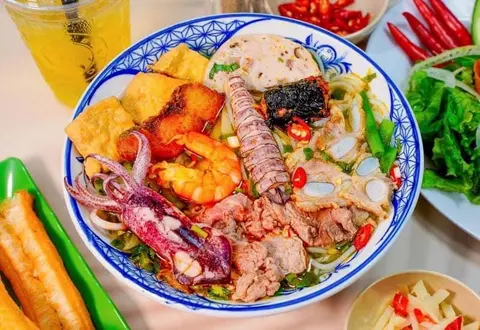 Hình ảnh Bún tô vip