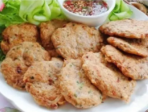 Hình ảnh Chả Cá Chiên Chợ Cồn Đà Nẵng