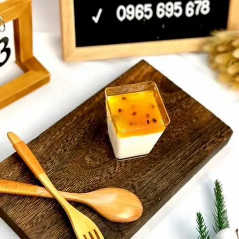 Hình ảnh Bánh panna cotta chanh dây