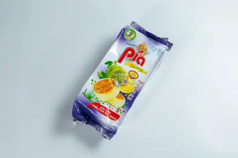 Hình ảnh Bánh pía môn sầu riêng nhỏ
