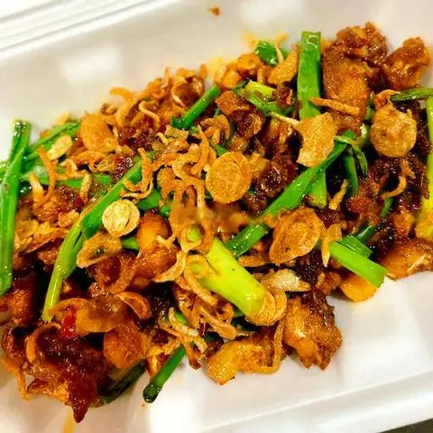 Hình ảnh Sụn gà xào sa tế