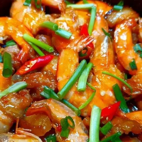 Hình ảnh Cơm thịt kho tôm