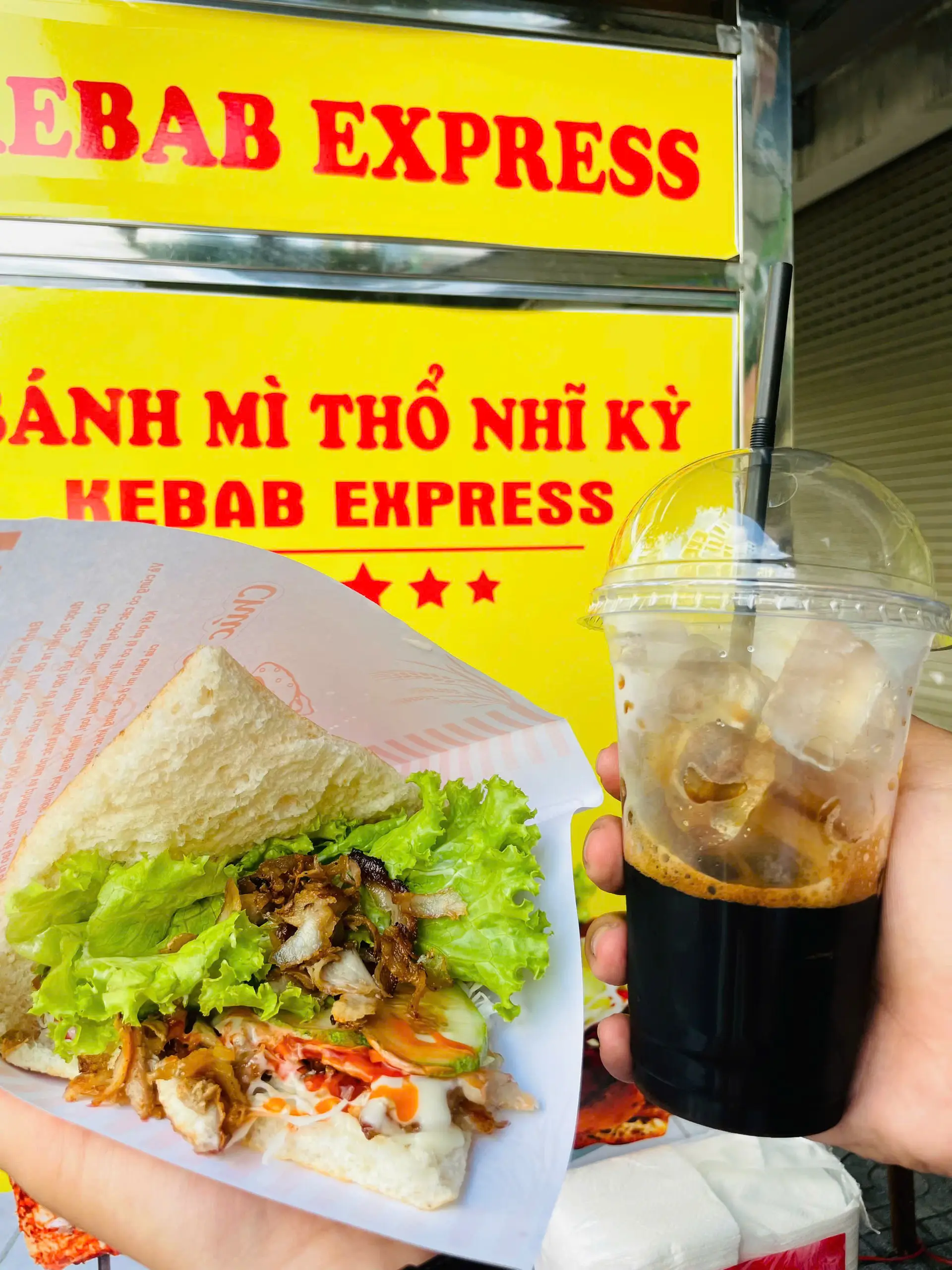 Hình ảnh Bánh mì kebab - cafe đen
