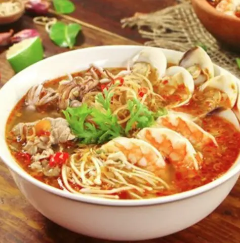 Hình ảnh Bún Thái tomyum cá diêu hồng