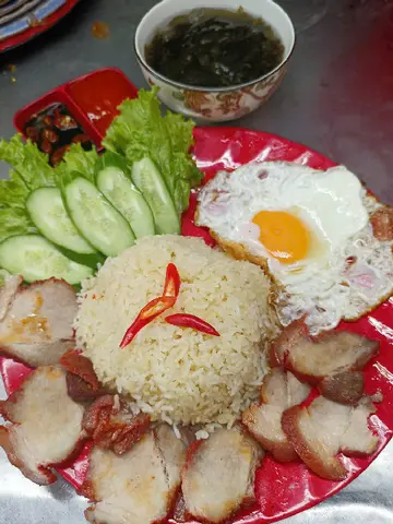 Hình ảnh Cơm xá xíu - ốp la