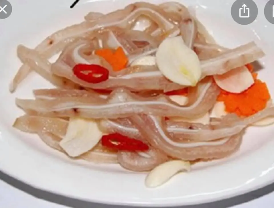 Hình ảnh Tai heo chua ngọt - chả ốc - chả đùm