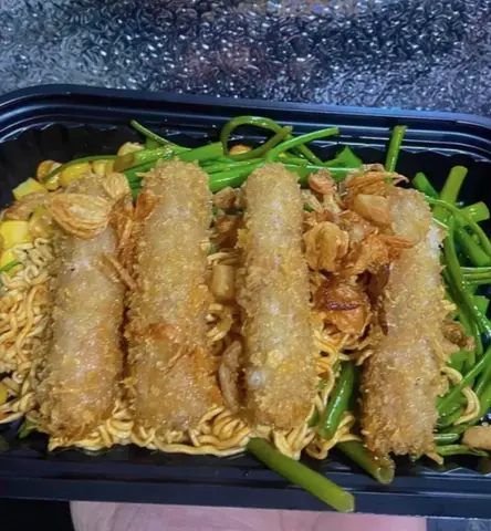 Hình ảnh Mì trộn indomie