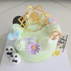 Hình ảnh Bánh kem vị matcha cỡ 16cm