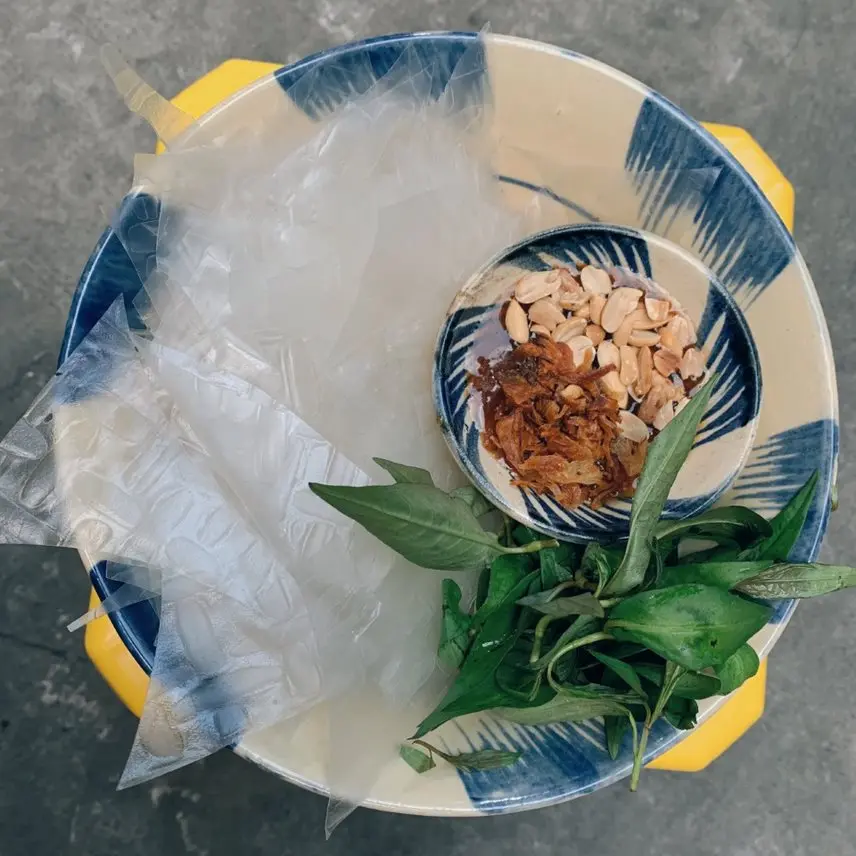 Hình ảnh Bánh Tráng Chấm Muối Ớt